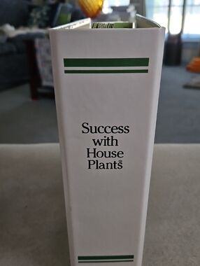 Success With House Plants Book - White & Green Spine
